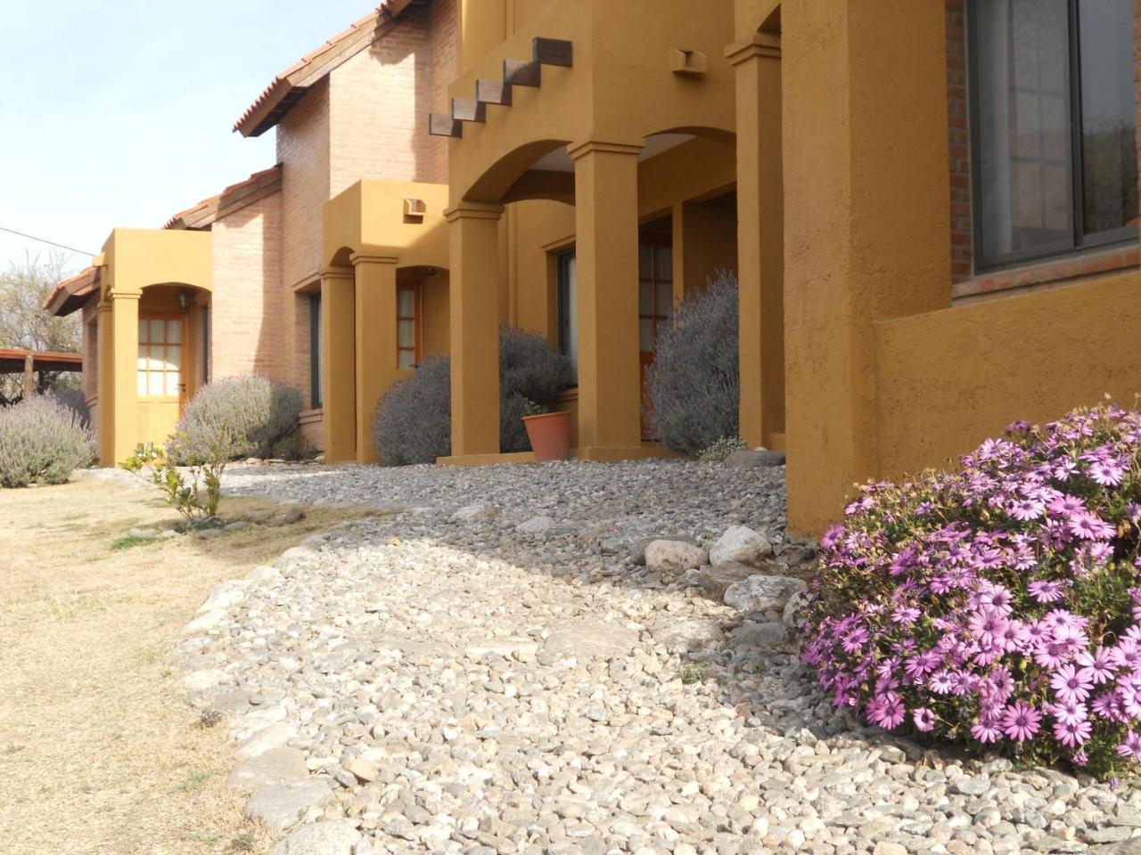 Barranca Del Indio Aparthotel Villa de Merlo Ngoại thất bức ảnh
